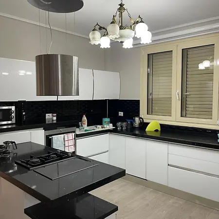 Alvi Apartment *
