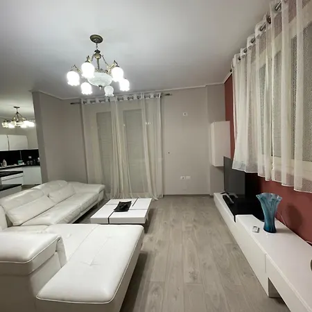 Alvi Apartment *
